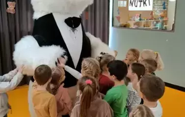 32