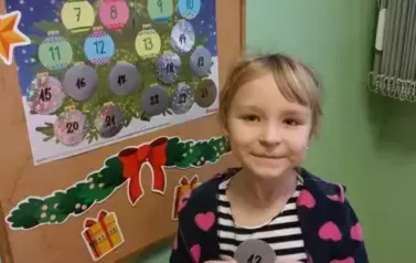 23