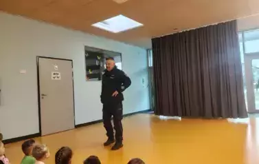 1 (1)