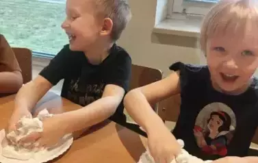 1 (10)