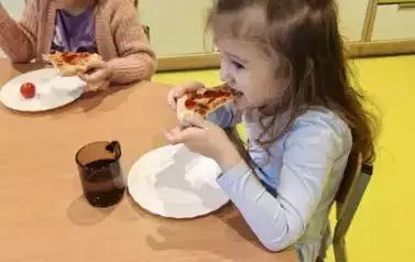 1 (23)