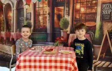 1 (17)