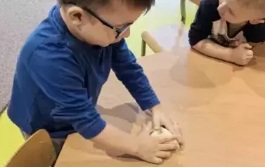 1 (9)