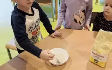 1 (3)